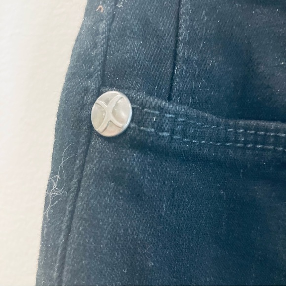 NYDJ SZ 8P Slim Boot Cut Black 5 Pocket Style Comfort Jeans - Picture 4 of 11